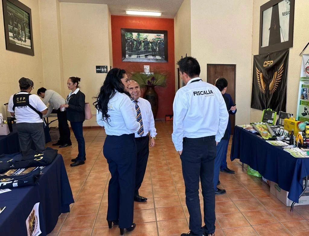 Zona de encuentro e intercambio profesional del congreso forense de Morelia