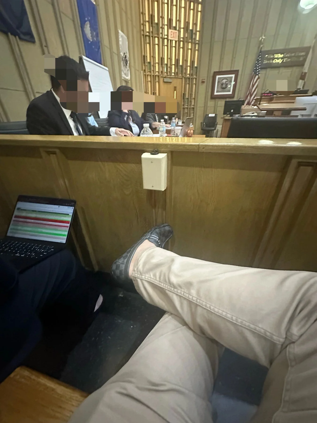 Carlos Cuadrado durante la preparación técnica de una intervención ante un tribunal con jurado